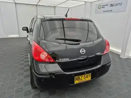 2013  Nissan Tiida - Image 12