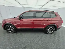 2018  Volkswagen Tiguan - Image 12