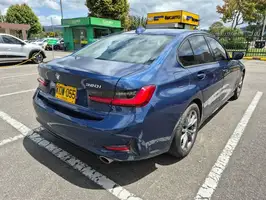 2022  Bmw Serie - Image 34