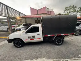 2015  Nissan Frontier - Image 14