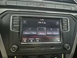 2019  Volkswagen Voyage - Image 24