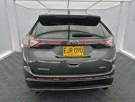 2017  Ford Edge - Image 12