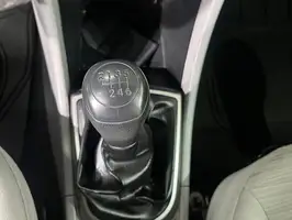 2017  Hyundai Accent - Image 18