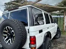 2015  Toyota Land - Image 11