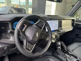 2025  Ford Bronco - Image 24