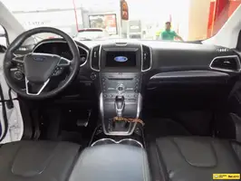 2018  Ford Edge - Image 19