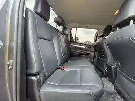 2023  Toyota Hilux - Image 22