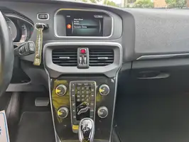 2019  Volvo Unknown - Image 42