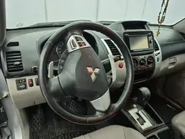 2016  Mitsubishi Unknown - Image 23