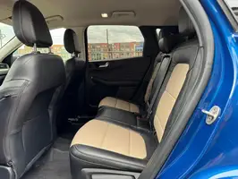 2022  Ford Escape - Image 18