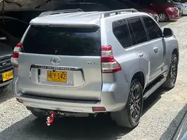 2013  Toyota Prado - Image 13