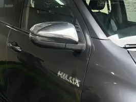 2018  Toyota Hilux - Image 9