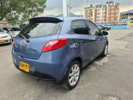 2010  Mazda 2 - Image 17