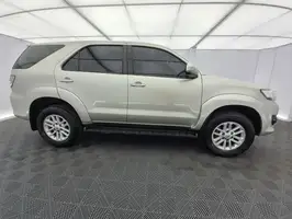 2012  Toyota Fortuner - Image 17