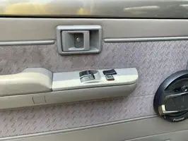 1999  Toyota Land - Image 14