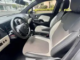 2021  Renault Captur - Image 18
