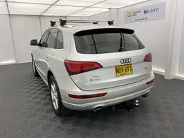 2013  Audi Q5 - Image 12