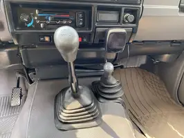 1999  Toyota Land - Image 23