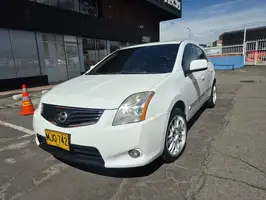 2013  Nissan Sentra - Image 9