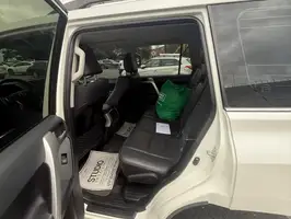 2022  Toyota Prado - Image 19