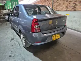 2011  Renault Logan - Image 14