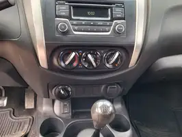 2018  Nissan Frontier - Image 49