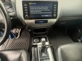 2022  Toyota Prado - Image 25