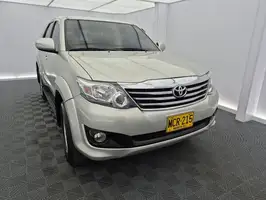 2012  Toyota Fortuner - Image 27
