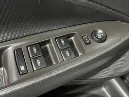 2023  Chevrolet Onix - Image 17