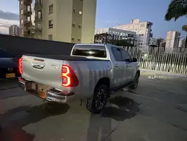 2023  Toyota Hilux - Image 9