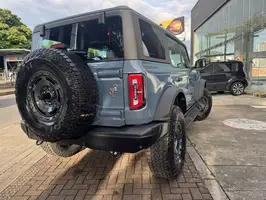 2025  Ford Bronco - Image 14