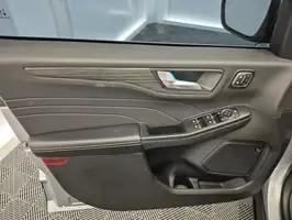 2024  Ford Escape - Image 42