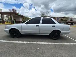 2015  Nissan Sentra - Image 11