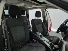 2015  Dodge Unknown - Image 19