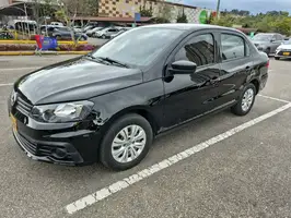 2017  Volkswagen Voyage - Image 21