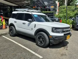 2021  Ford Bronco - Image 17