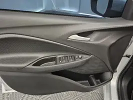 2022  Chevrolet Onix - Image 39