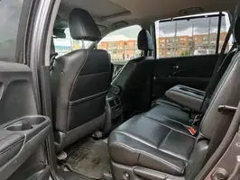 2017  Honda Pilot - Image 17