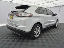 2017  Ford Edge - Image 37