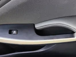 2026  Kia K3 - Image 27