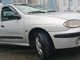 2005  Renault Megane - Image 18