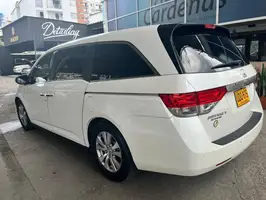 2014  Honda Odyssey - Image 6