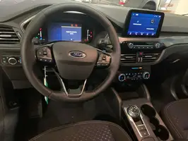 2025  Ford Escape - Image 13