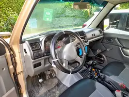 2000  Chevrolet Jimny - Image 25