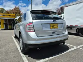 2010  Ford Edge - Image 14