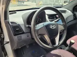 2016  Hyundai Eon - Image 38