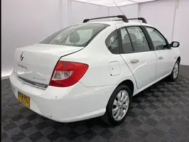 2010  Renault Symbol - Image 15