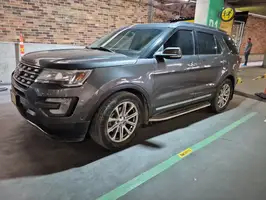 2017  Ford Explorer - Image 9