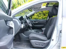 2020  Nissan X - Image 16