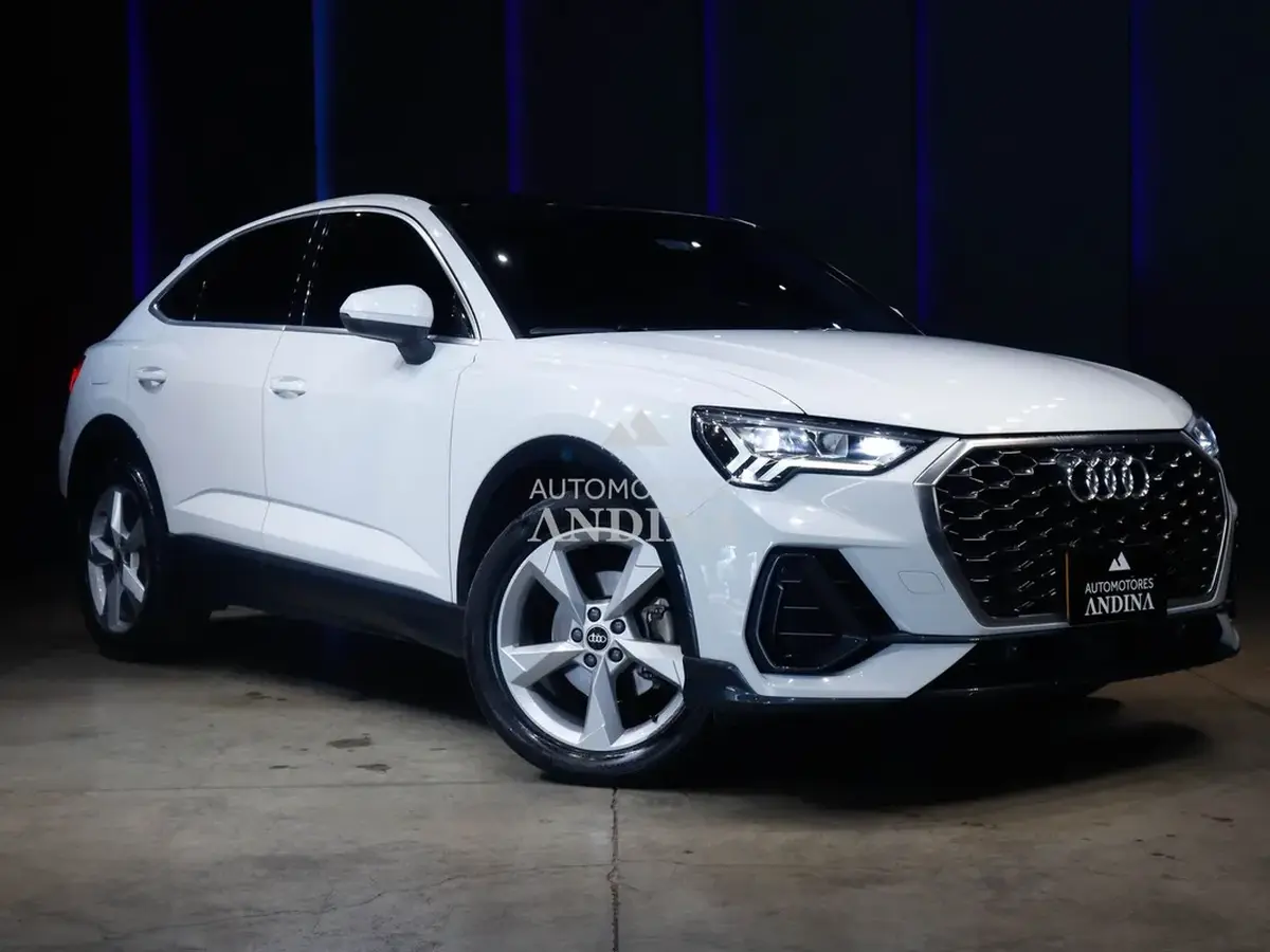 2021  Audi Q3